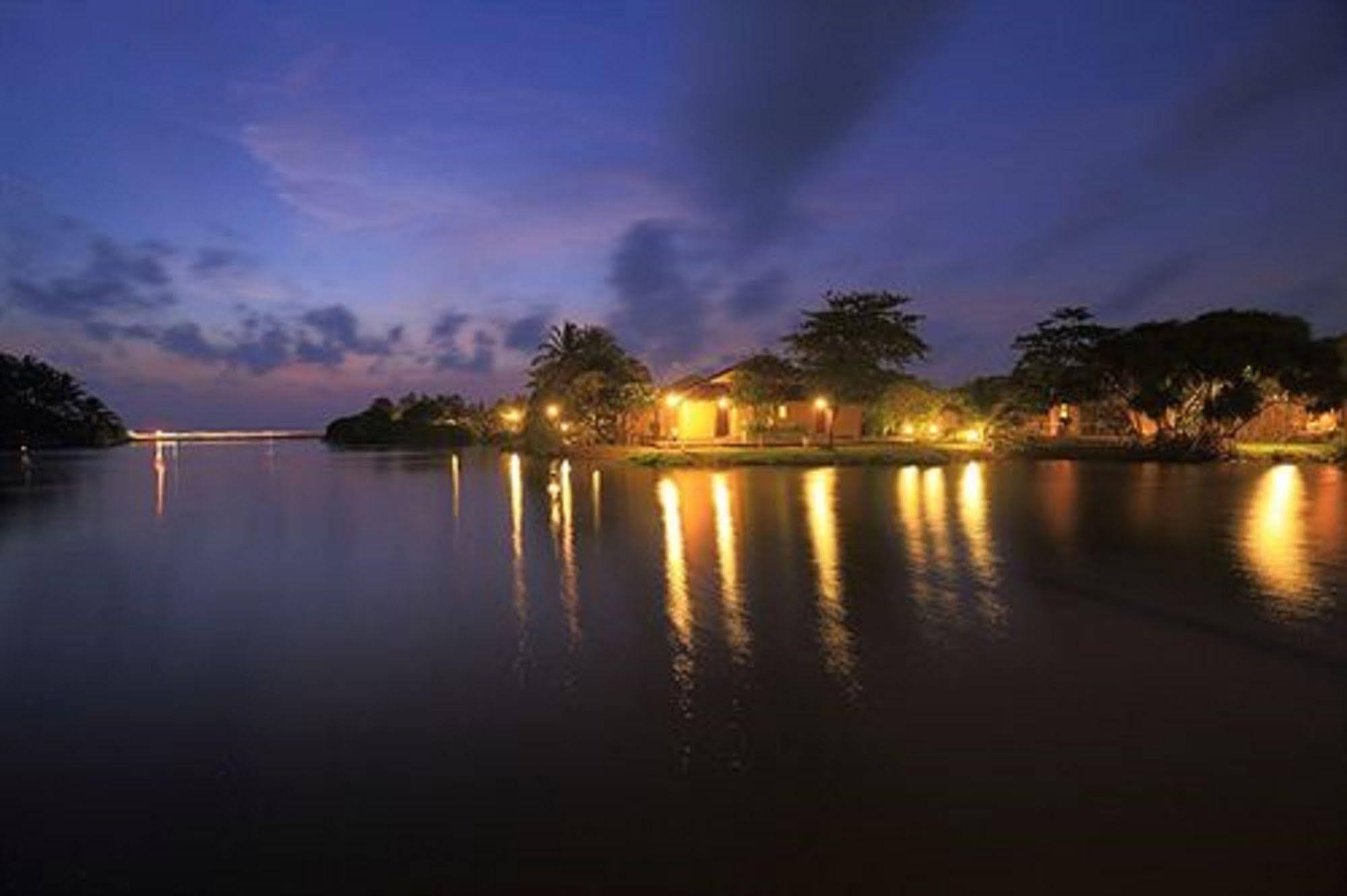 Club Palm Bay सहारा